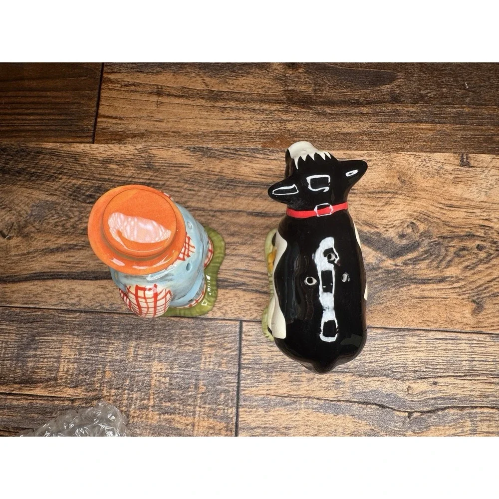 Cracker Barrel Salt Pepper Shakers Farmer‎ Cow Ceramic Farmhouse Country Set
